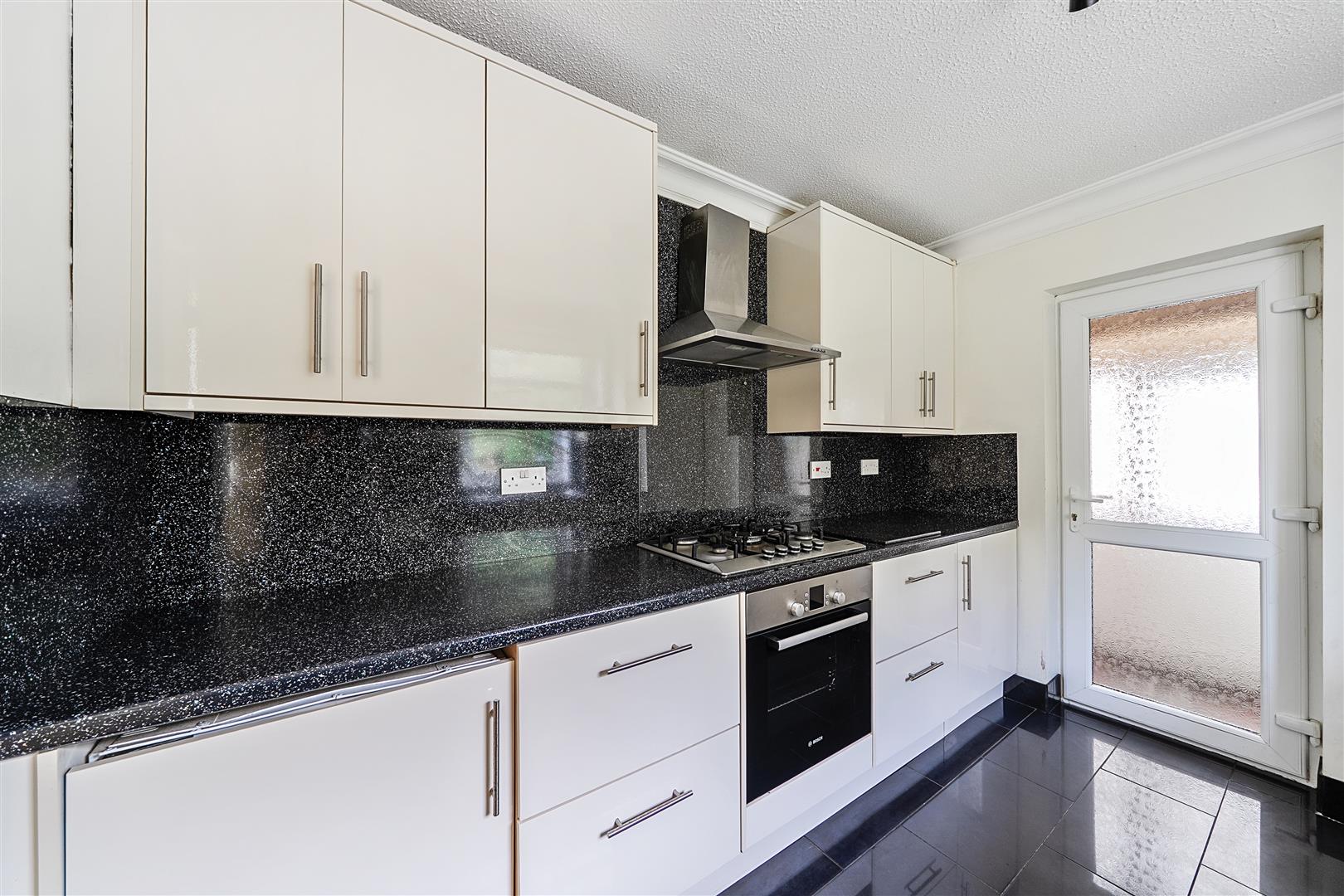 Gendros Avenue East, Gendros, Swansea, SA5 8DE